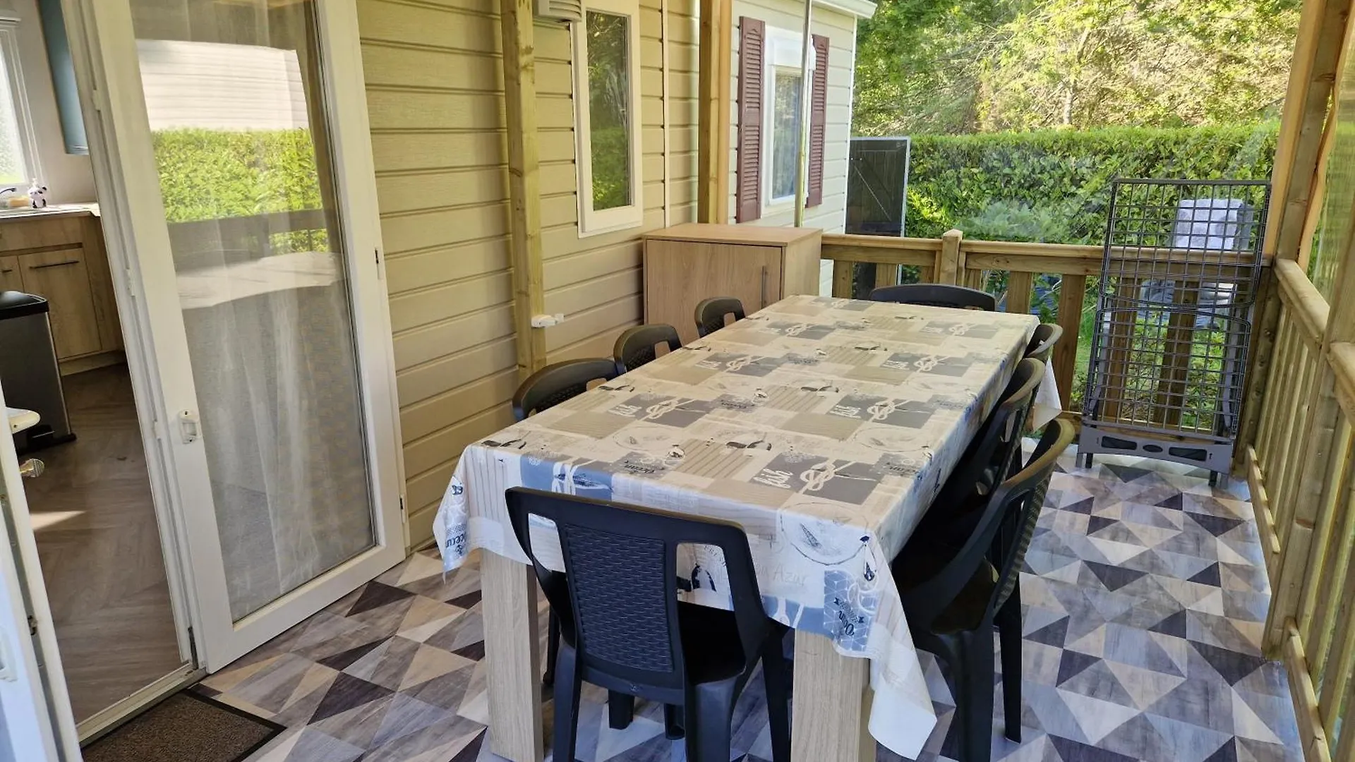 Campsite Mh-Gd Confort 3Ch- 6-7 Pl -2 Sdb-2 Wc- Wifi - Tv - Lave Vaisselle - Lave Linge- Draps Fournis-Lits Faits A Votre Arrivee !! -- 